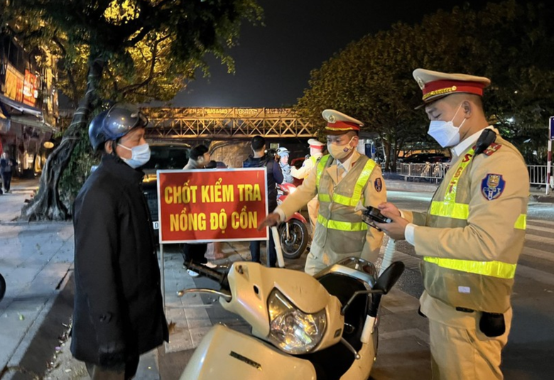 Ng&agrave;y mồng 2 Tết, lực lượng chức năng to&agrave;n quốc kiểm tra, xử l&yacute; 3.308 trường hợp vi phạm giao th&ocirc;ng (ảnh minh họa).