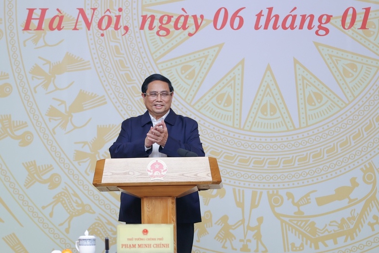 Thủ tướng: B&oacute;ng đ&aacute; Việt Nam đặt mục ti&ecirc;u v&ocirc; địch ch&acirc;u &Aacute;, tham dự World Cup- Ảnh 2.