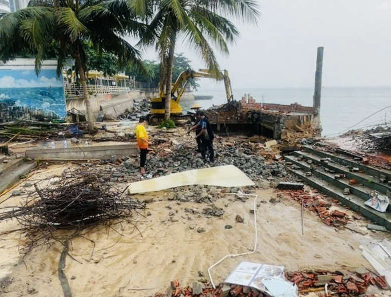 Th&aacute;o dỡ c&ocirc;ng tr&igrave;nh lấn biển Vũng T&agrave;u 1.049m2- Ảnh 2.
