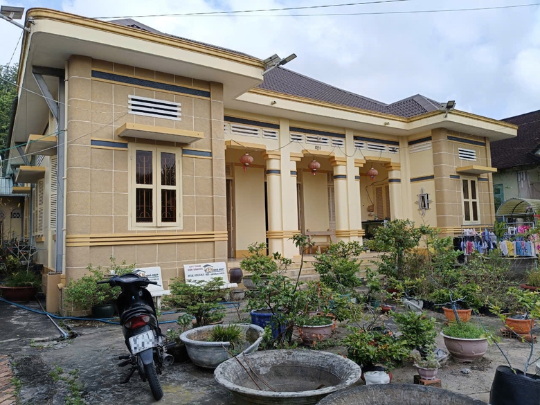 Mặt bằng tuyến Cao Lãnh - Lộ Tẻ gặp khó vì vướng ba căn nhà 80 tuổi- Ảnh 1. Mặt bằng tuyến Cao Lãnh - Lộ Tẻ gặp khó vì vướng ba căn nhà 80 tuổi- Ảnh 1.