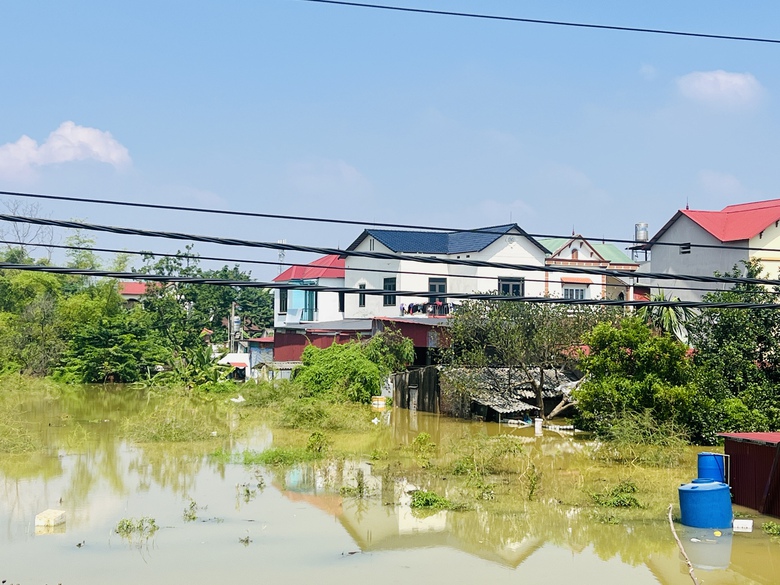 H&agrave; Nội: Bổ sung 20 tỷ đồng cho x&atilde; Trung Gi&atilde;, Đa Ph&uacute;c khắc phục hậu quả b&atilde;o lũ- Ảnh 1.
