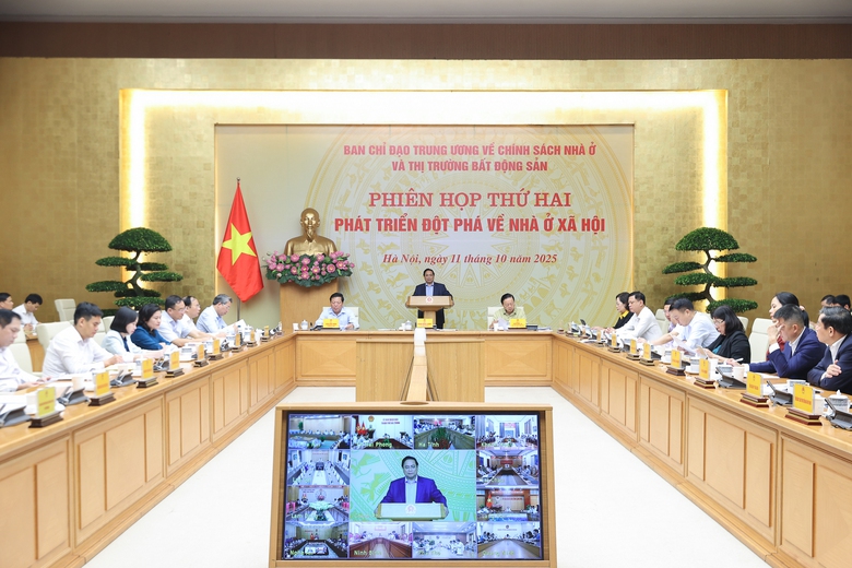 Thủ tướng: Nhà ở xã hội không phải nằm ở nơi "khỉ ho cò gáy", đất "đầu thừa đuôi thẹo"- Ảnh 2. Thủ tướng: Nhà ở xã hội không phải nằm ở nơi "khỉ ho cò gáy", đất "đầu thừa đuôi thẹo"- Ảnh 2.