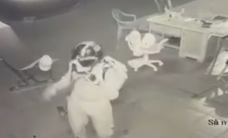 Thực nghiệm hiện trường thảm &aacute;n s&aacute;t hại 3 người ở Đak Nhau để phục vụ điều tra- Ảnh 2.