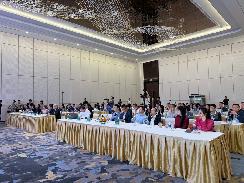 Tăng tốc đưa h&agrave;ng Việt ra thế giới bằng c&ocirc;ng nghệ số - Ảnh 1.