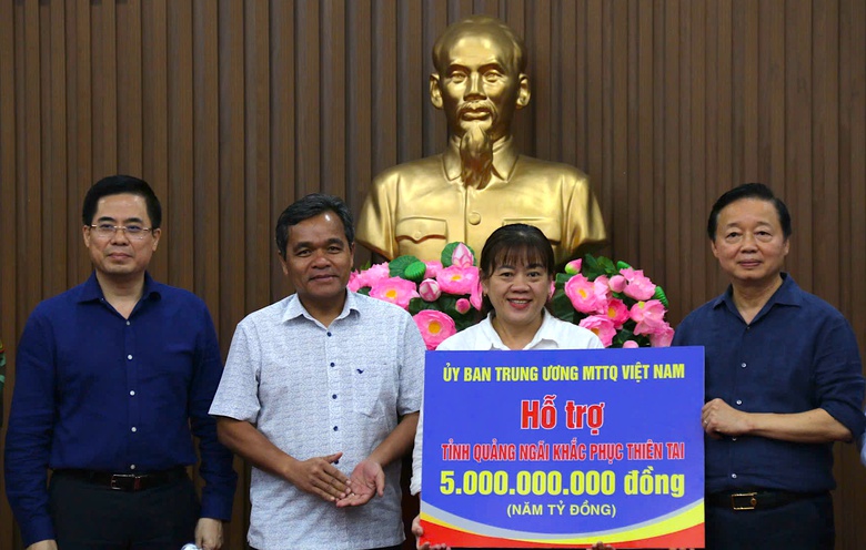 Hai Ph&oacute; Thủ tướng chỉ đạo khẩn trương khắc phục hậu quả mưa lũ tại Quảng Ng&atilde;i- Ảnh 10.