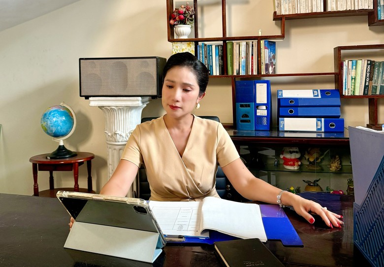 MC Cát Tường cảnh báo người hâm mộ về các chiêu trò lừa đảo mạo danh cô trên mạng xã hội- Ảnh 1. MC Cát Tường cảnh báo người hâm mộ về các chiêu trò lừa đảo mạo danh cô trên mạng xã hội- Ảnh 1.