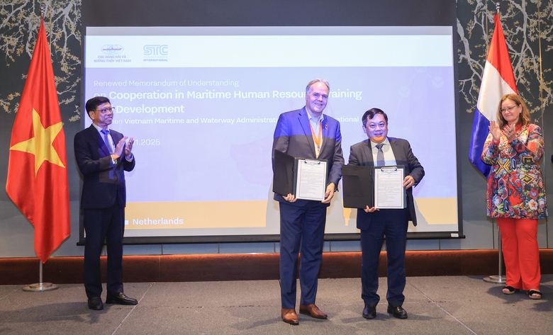 Th&uacute;c đẩy hợp t&aacute;c Việt Nam - H&agrave; Lan lĩnh vực h&agrave;ng kh&ocirc;ng, h&agrave;ng hải- Ảnh 6.