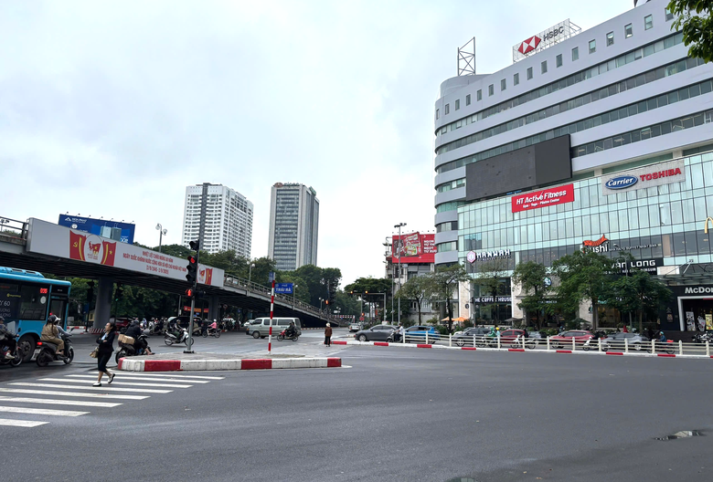 Ho&agrave;n thiện quy định xử phạt vi phạm về thi c&ocirc;ng, bảo tr&igrave; c&ocirc;ng tr&igrave;nh trong phạm vi đường bộ- Ảnh 3.