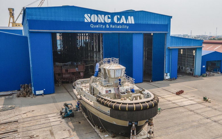 Sản xuất bứt ph&aacute;, Đ&oacute;ng t&agrave;u S&ocirc;ng Cấm vượt kế hoạch năm 2025 trước thời hạn