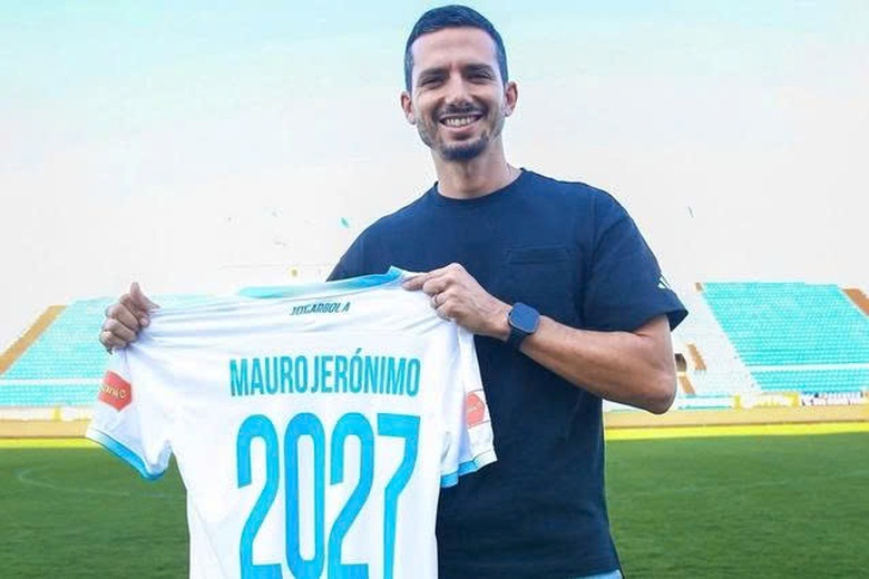 Nh&agrave; v&ocirc; địch V-League c&oacute; huấn luyện vi&ecirc;n mới- Ảnh 1.