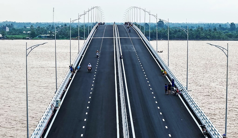 Cầu Đại Ngãi 2 đủ điều kiện thông xe ngày 19/12- Ảnh 2. Cầu Đại Ngãi 2 đủ điều kiện thông xe ngày 19/12- Ảnh 2.