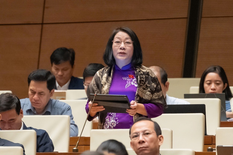 ĐBQH: Giao th&ocirc;ng bứt tốc, an sinh x&atilde; hội cải thiện trong nhiệm kỳ đầy biến động- Ảnh 3.