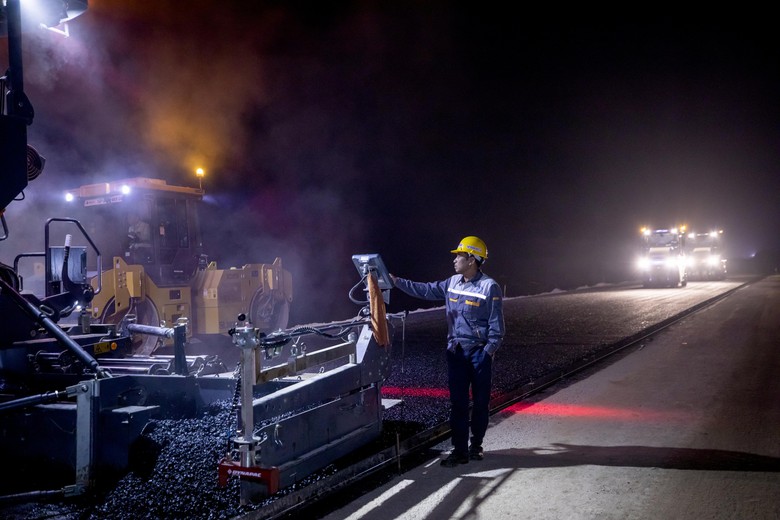 Dồn lực thi công, thông tuyến hai cao tốc lớn qua Lạng Sơn, Cao Bằng dịp 19/12- Ảnh 4. Dồn lực thi công, thông tuyến hai cao tốc lớn qua Lạng Sơn, Cao Bằng dịp 19/12- Ảnh 4.