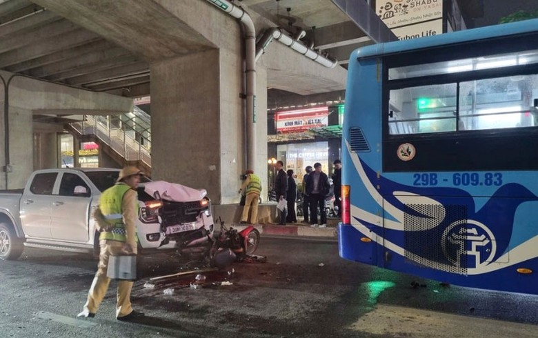 Hiện trường vụ tai nạn - Ảnh: Văn Ng&acirc;n.