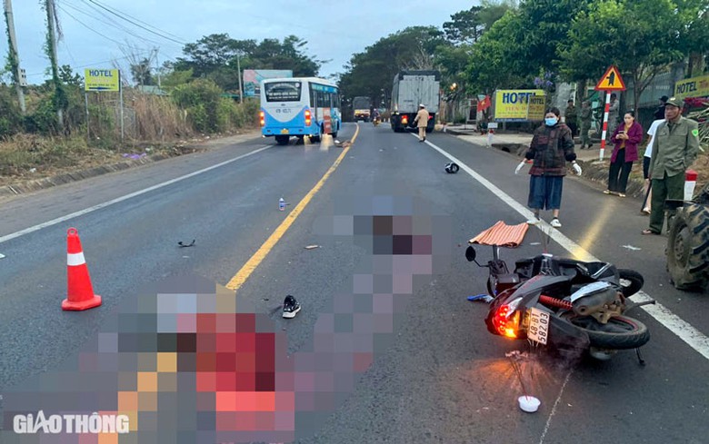 Hiện trường vụ tai nạn. Hiện trường vụ tai nạn.