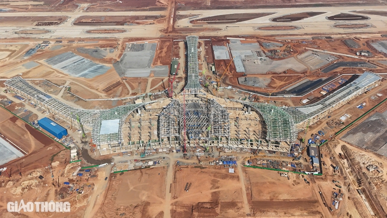 Trong tháng 2 giải quyết xong đất, đá phục vụ cao tốc và sân bay Long Thành- Ảnh 3. Trong tháng 2 giải quyết xong đất, đá phục vụ cao tốc và sân bay Long Thành- Ảnh 3.