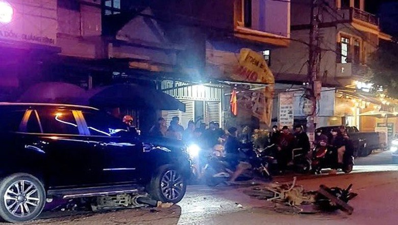 Hiện trường vụ tai nạn khiến b&agrave; H thiệt mạng - Ảnh: MP.