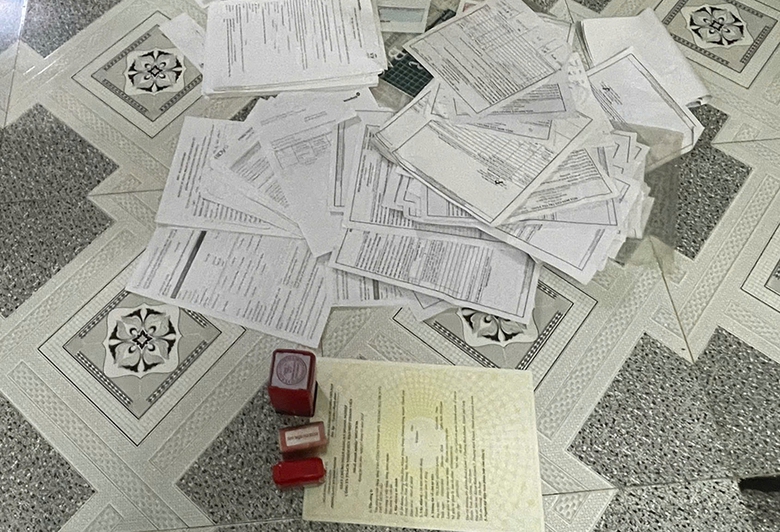 Bắt giữ đối tượng mở 23 c&ocirc;ng ty ghi khống gần 270 tỷ đồng h&oacute;a đơn- Ảnh 2.