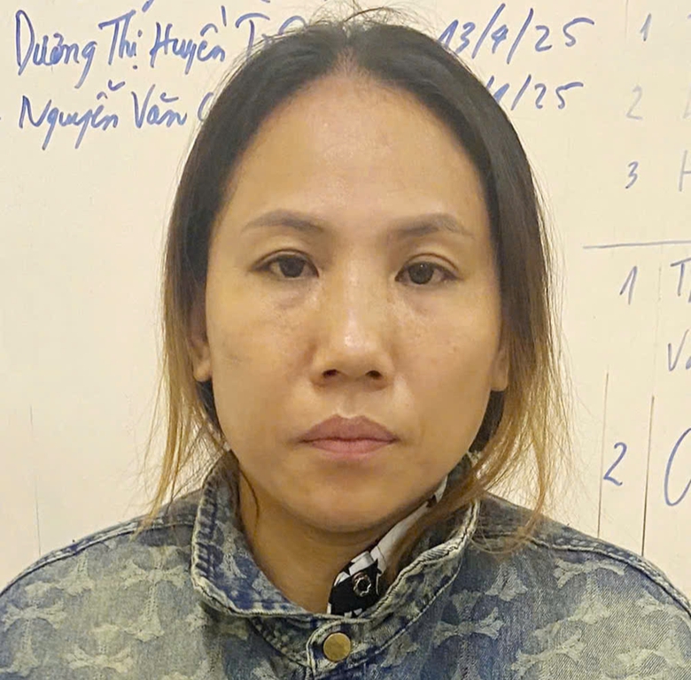 Tạm giữ 9 đối tượng trong vụ đánh người, cướp tài sản tại chùa Kim Tiên ở An Giang- Ảnh 4. Tạm giữ 9 đối tượng trong vụ đánh người, cướp tài sản tại chùa Kim Tiên ở An Giang- Ảnh 4.