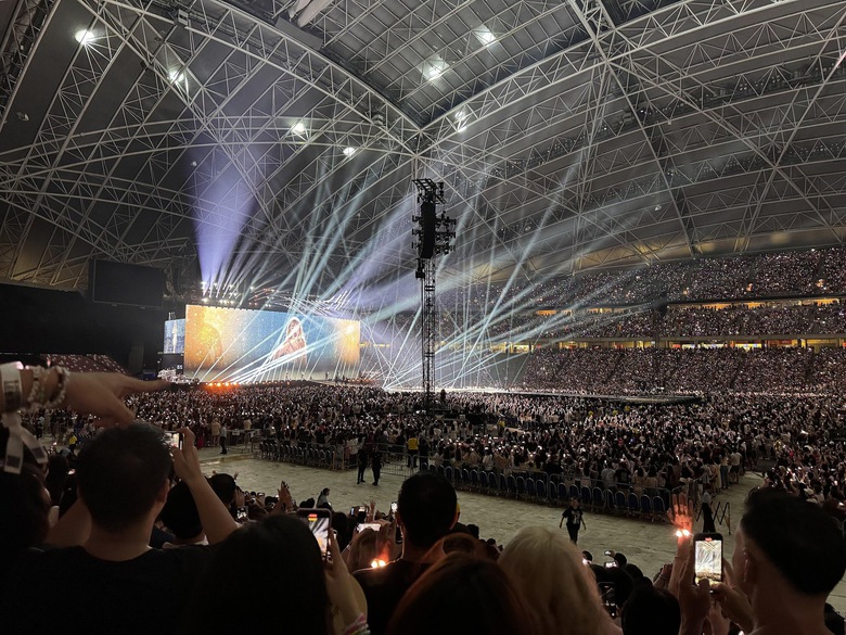 Nh&igrave;n ra thế giới: "&Aacute;t chủ b&agrave;i" n&agrave;o h&uacute;t kh&aacute;ch chơi đ&ecirc;m, ở l&acirc;u, ti&ecirc;u nhiều?- Ảnh 3.