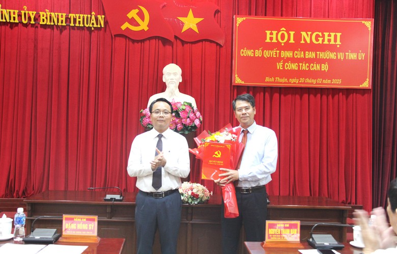 Điều động Giám đốc Sở GTVT Bình Thuận giữ chức Bí thư Huyện ủy Tánh Linh- Ảnh 1. Điều động Giám đốc Sở GTVT Bình Thuận giữ chức Bí thư Huyện ủy Tánh Linh- Ảnh 1.