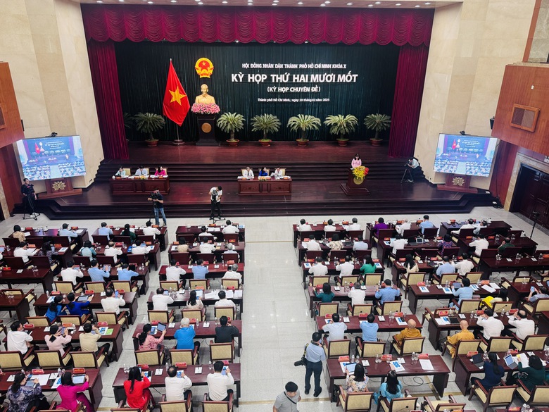 &Ocirc;ng Nguyễn Văn Được giữ chức Chủ tịch UBND TP.HCM- Ảnh 3.