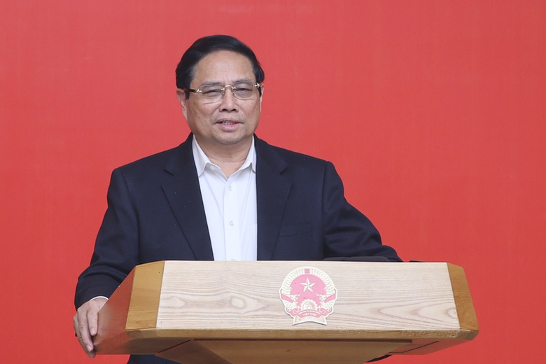 C&ocirc;ng bố quyết định th&agrave;nh lập c&aacute;c đo&agrave;n kiểm tra đối với Đảng ủy Ch&iacute;nh phủ, Đảng ủy Quốc hội- Ảnh 2.