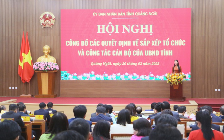 5 giám đốc sở ở Quảng Ngãi sau hợp nhất là những ai?- Ảnh 1. 5 giám đốc sở ở Quảng Ngãi sau hợp nhất là những ai?- Ảnh 1.