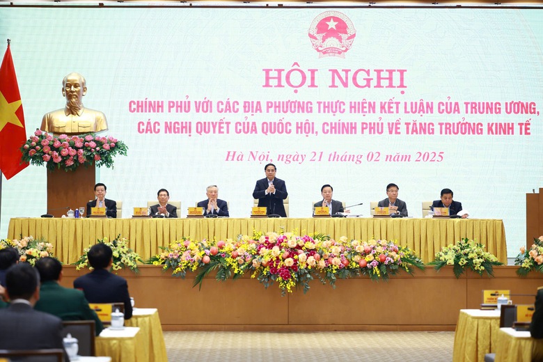 Thủ tướng hoan nghênh Hải Phòng góp 11.000 tỷ làm tuyến đường sắt kết nối với Trung Quốc- Ảnh 2. Thủ tướng hoan nghênh Hải Phòng góp 11.000 tỷ làm tuyến đường sắt kết nối với Trung Quốc- Ảnh 2.