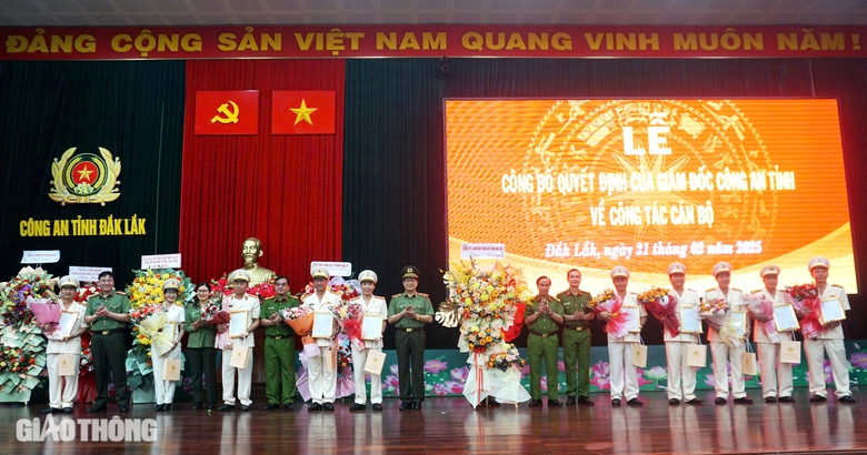 Nhiều l&atilde;nh đạo cấp ph&ograve;ng C&ocirc;ng an tỉnh Đắk Lắk xin nghỉ hưu trước tuổi- Ảnh 1.