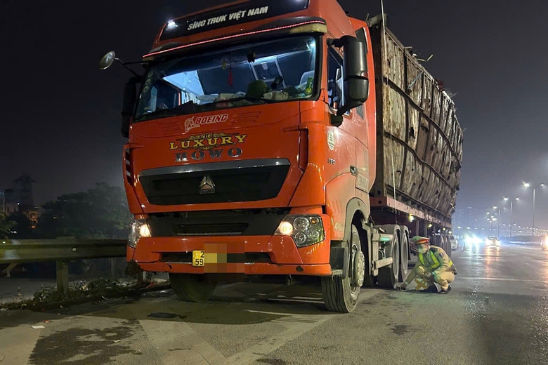 H&agrave; Nội: T&agrave;i xế "ma men", vượt đ&egrave;n đỏ giảm mạnh trong gần 2 th&aacute;ng đầu năm- Ảnh 2.