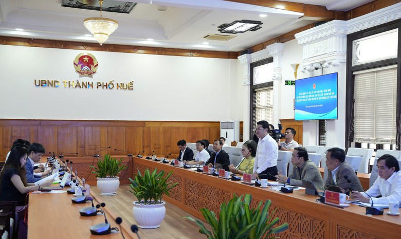 Đ&aacute;nh gi&aacute; thực trạng hệ thống đường sắt qua Huế, x&acirc;y dựng cơ chế ph&aacute;t triển ph&ugrave; hợp- Ảnh 2.