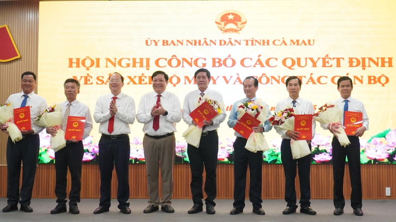 Danh s&aacute;ch l&atilde;nh đạo c&aacute;c sở ở C&agrave; Mau sau s&aacute;p nhập- Ảnh 1.