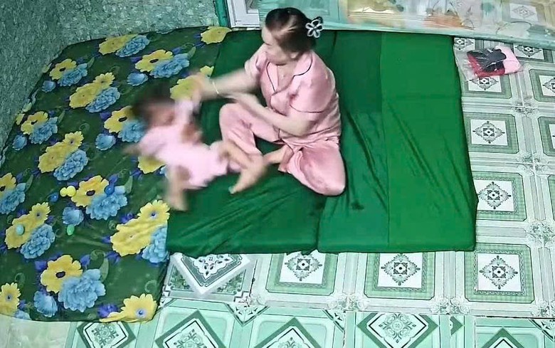 Khởi tố bảo mẫu h&agrave;nh hạ trẻ em ở Long An- Ảnh 1.