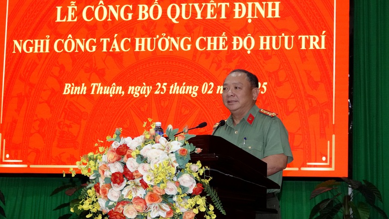 23 c&aacute;n bộ c&ocirc;ng an cấp trưởng, ph&oacute; ph&ograve;ng ở B&igrave;nh Thuận xin nghỉ hưu trước tuổi- Ảnh 1.