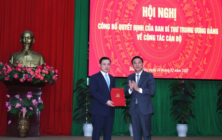 Tân Phó bí thư Tỉnh ủy Bình Thuận là ai?- Ảnh 1. Tân Phó bí thư Tỉnh ủy Bình Thuận là ai?- Ảnh 1.