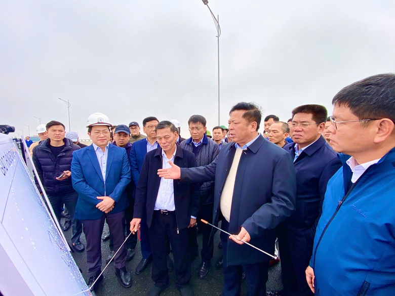 Bộ trưởng Trần Hồng Minh giao giải quyết ngay nhiều kiến nghị của TP Hải Ph&ograve;ng- Ảnh 6.