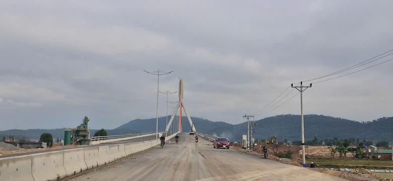 Cầu d&acirc;y văng ngh&igrave;n tỷ nối Bắc Giang v&agrave; Hải Dương sẽ th&ocirc;ng xe kỹ thuật dịp 30/4-1/5- Ảnh 2.