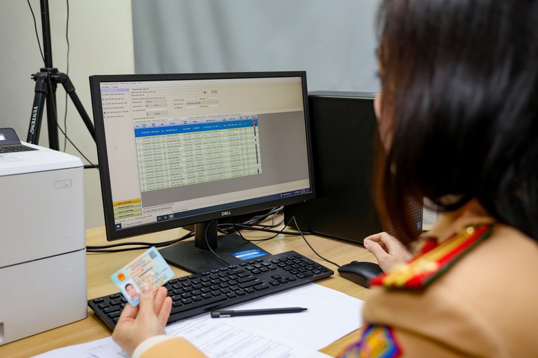 H&agrave; Nội th&agrave;nh lập Đội S&aacute;t hạch, cấp GPLX, nhận hồ sơ tại 2 địa điểm- Ảnh 1.