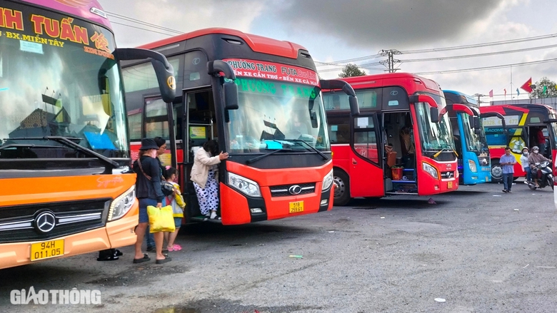 C&agrave; Mau, Bạc Li&ecirc;u l&agrave;m g&igrave; để kh&ocirc;ng &ugrave;n ứ kh&aacute;ch tại bến xe sau Tết?- Ảnh 6.