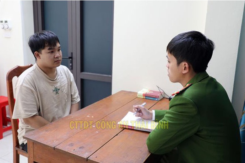 Bắt giữ t&agrave;i xế n&eacute; chốt đo nồng độ cồn, t&ocirc;ng bị thương c&aacute;n bộ CSGT- Ảnh 1.