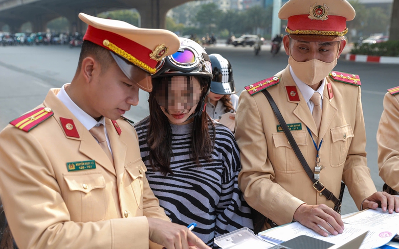 Cục CSGT: Vi phạm nồng độ cồn, tai nạn đều giảm sau một th&aacute;ng triển khai Nghị định 168