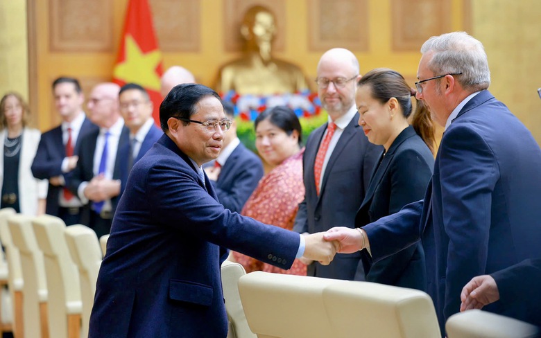 Thủ tướng đề nghị doanh nghiệp Hoa Kỳ coi Việt Nam l&agrave; cứ điểm đầu tư với tầm nh&igrave;n trăm năm