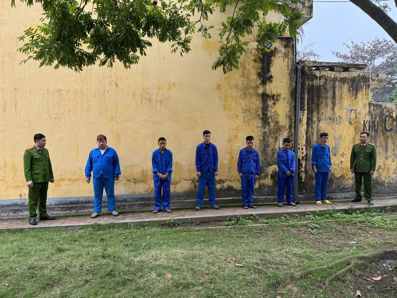 Lời khai của nhóm đối tượng giết người, bỏ trốn khỏi Hưng Yên- Ảnh 1. Lời khai của nhóm đối tượng giết người, bỏ trốn khỏi Hưng Yên- Ảnh 1.