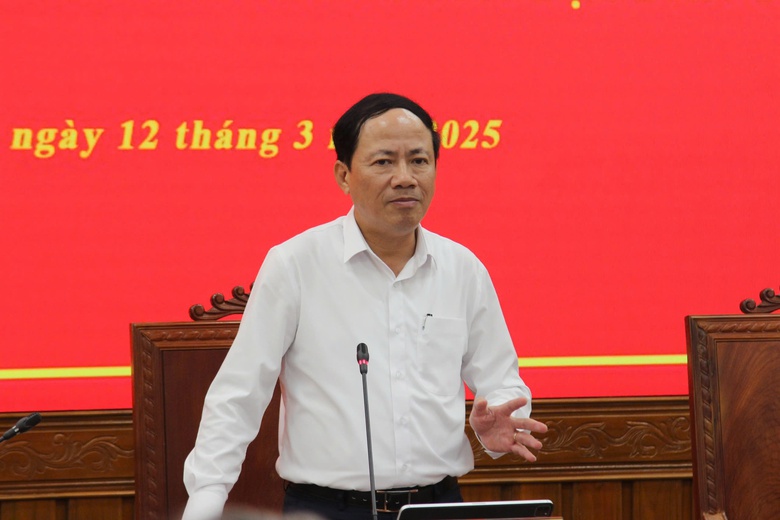 B&igrave;nh Định sẽ xử l&yacute; c&aacute;n bộ nếu để xảy ra tai nạn giao th&ocirc;ng nghi&ecirc;m trọng- Ảnh 1.