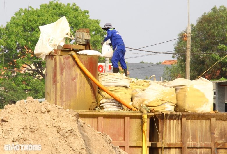 Nhiều nhà thầu bị nhắc nhở, cao tốc qua Đồng Nai hiện thi công ra sao?- Ảnh 6. Nhiều nhà thầu bị nhắc nhở, cao tốc qua Đồng Nai hiện thi công ra sao?- Ảnh 6.