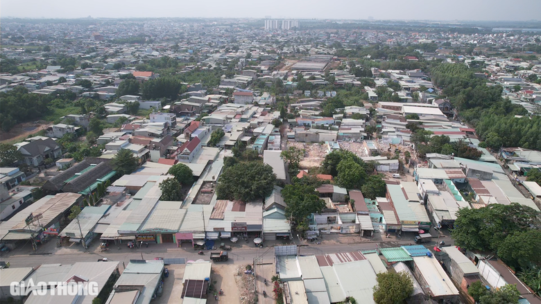 Cao tốc Bi&ecirc;n H&ograve;a - Vũng T&agrave;u: Ba hộ cuối c&ugrave;ng ở Tam Phước đ&atilde; giao đất- Ảnh 2.