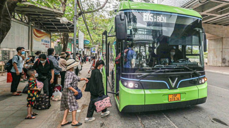 Đề xuất loạt giải ph&aacute;p th&ocirc;ng d&ograve;ng vốn "xanh h&oacute;a" xe bu&yacute;t- Ảnh 1.