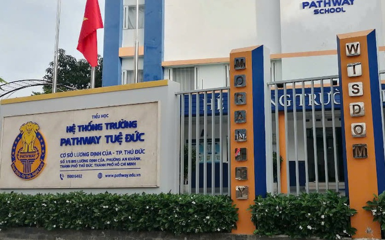 Tạm đ&igrave;nh chỉ cơ sở chế biến suất ăn nghi g&acirc;y ngộ độc tại trường Tuệ Đức