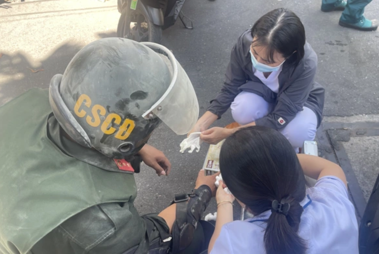 Chiến sĩ cảnh sát cơ động bị con nghiện ma túy đâm tử vong- Ảnh 3. Chiến sĩ cảnh sát cơ động bị con nghiện ma túy đâm tử vong- Ảnh 3.